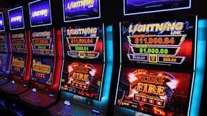 ဘောလုံးပွဲကြည့်ရင်း Mobile Betting — APP ဖြင့် Live ကစားနည်း