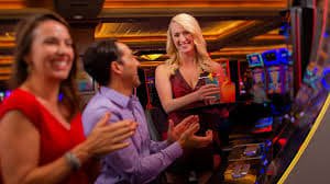 Live Betting Odds — ပွဲကစားနေစဉ် Real-time လောင်းကြေး
